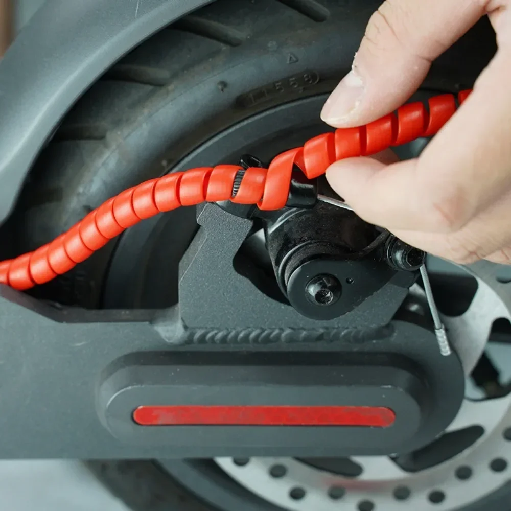 Anti-Entanglement Scooter Wiri - Outdoor Power Socket Cover review and price